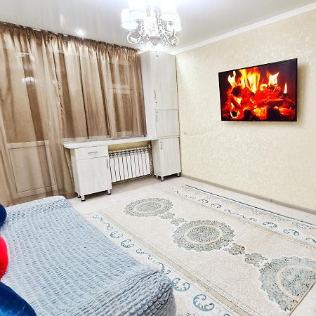 Абсолютно Новая Квартира Класса Люкс Taraz Exterior foto