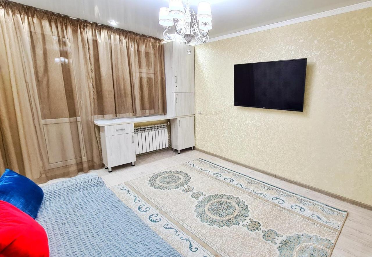 Абсолютно Новая Квартира Класса Люкс Taraz Exterior foto