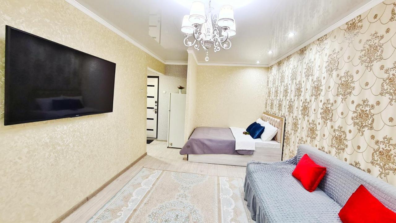 Абсолютно Новая Квартира Класса Люкс Taraz Exterior foto