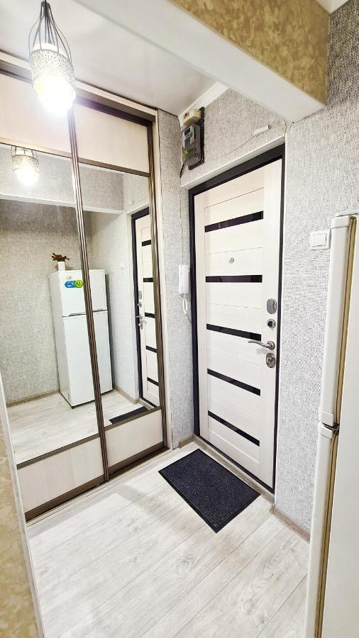 Абсолютно Новая Квартира Класса Люкс Taraz Exterior foto